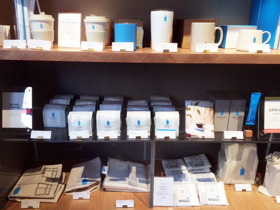 藍瓶咖啡 Blue Bottle Coffee 廣尾店商品區