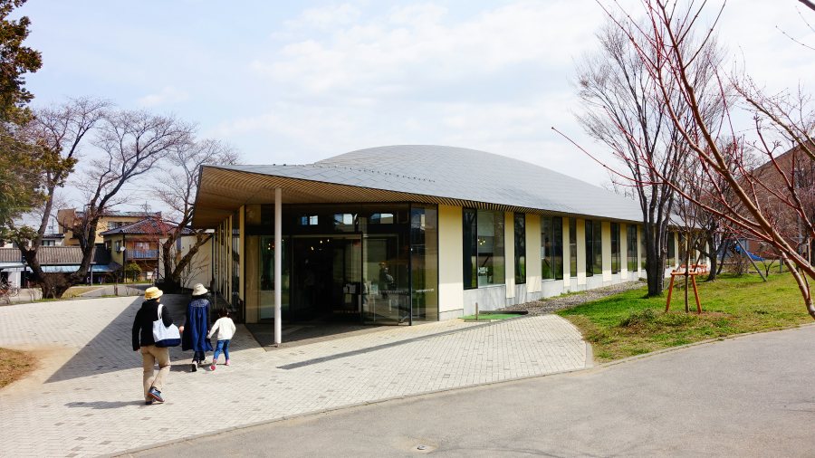 長野小布施「まちとしょテラソ」町立圖書館